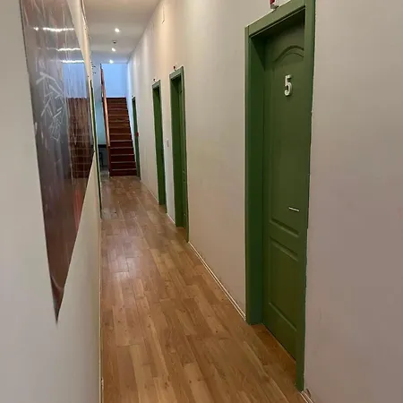 7 Requinte Hostel