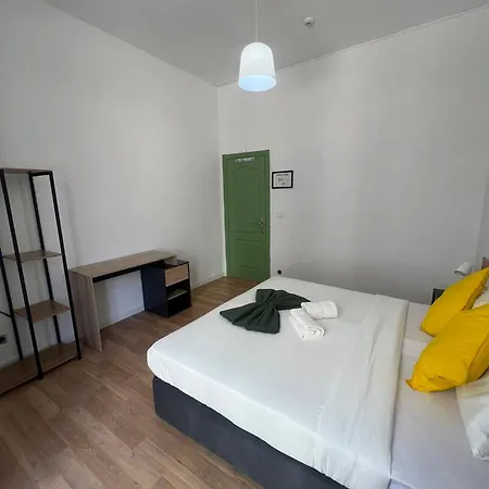 7 Requinte Hostel Lissabon